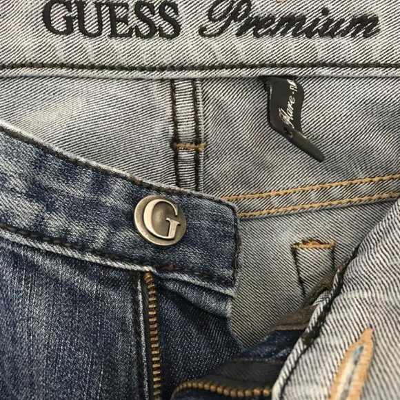 Premium Guess Flare Leg Jeans - Picture 1 of 15